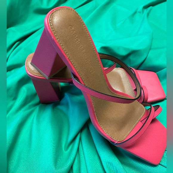 Gabrielle Union Block Heel Mule - Picture 3 of 6